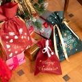 Worek na prezenty świąteczne Merry Christmas bordowy 45 cm