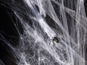 Sztuczna pajęczyna biała na Halloween 60 g