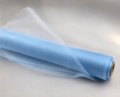 ORGANZA-BLEKITNA-rolka-36-cm-x-9-m-tkanina-material-bieznik-na-stol-Kolor-niebieski.jpg